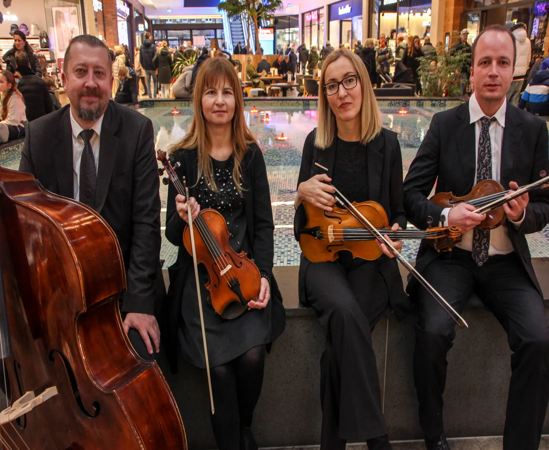Streichquartett Musica Viva Live-Auftritt im Einkaufszentrum